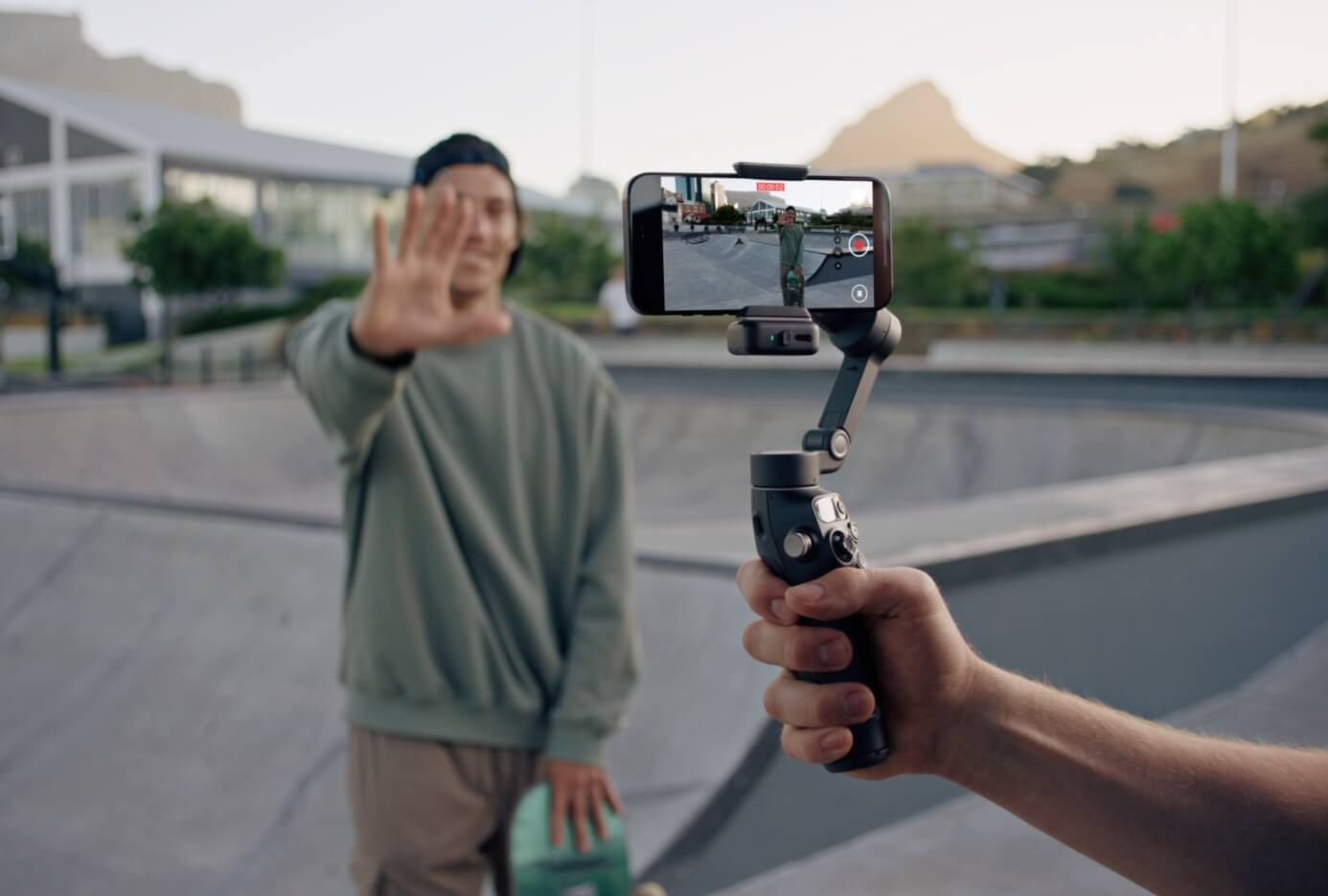 DJI Osmo Mobile 7p- Estabilizador para smartphone