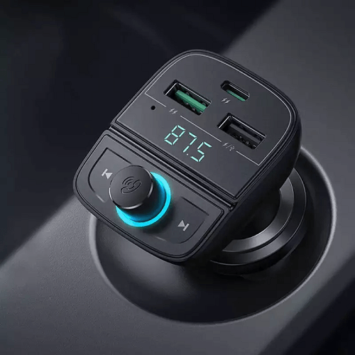 UGREEN CD229 Carregador de carro Bluetooth