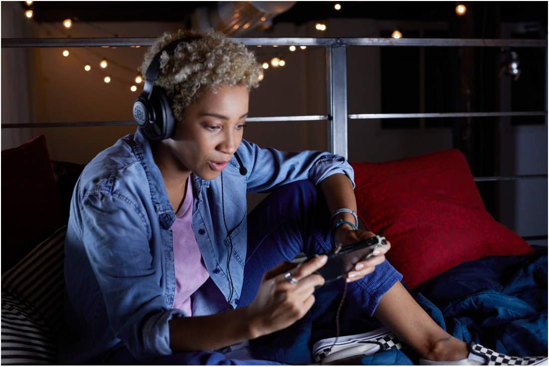 JBL QUANTUM 300 WIRED OVER-EAR GAMING HEADSET
