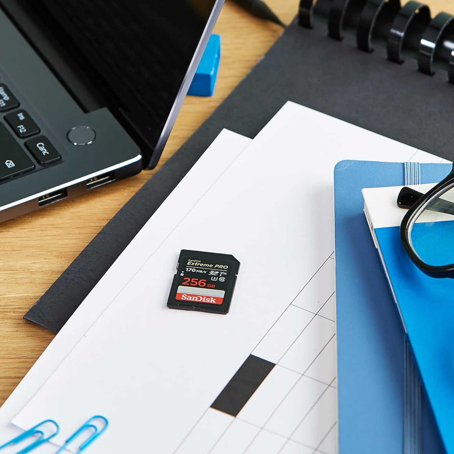 SanDisk Extreme PRO SDXC UHS-I Card - C10, U3, V30, 4K UHD
