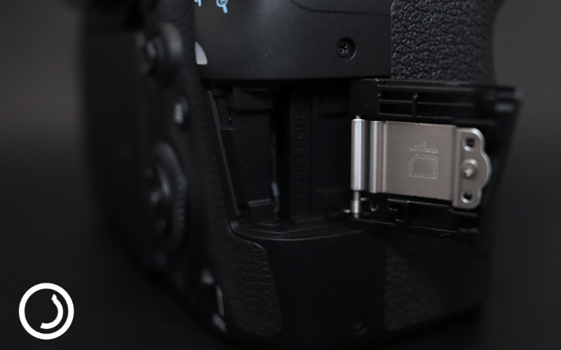 CAMERA CANON EOS 90D DSLR
