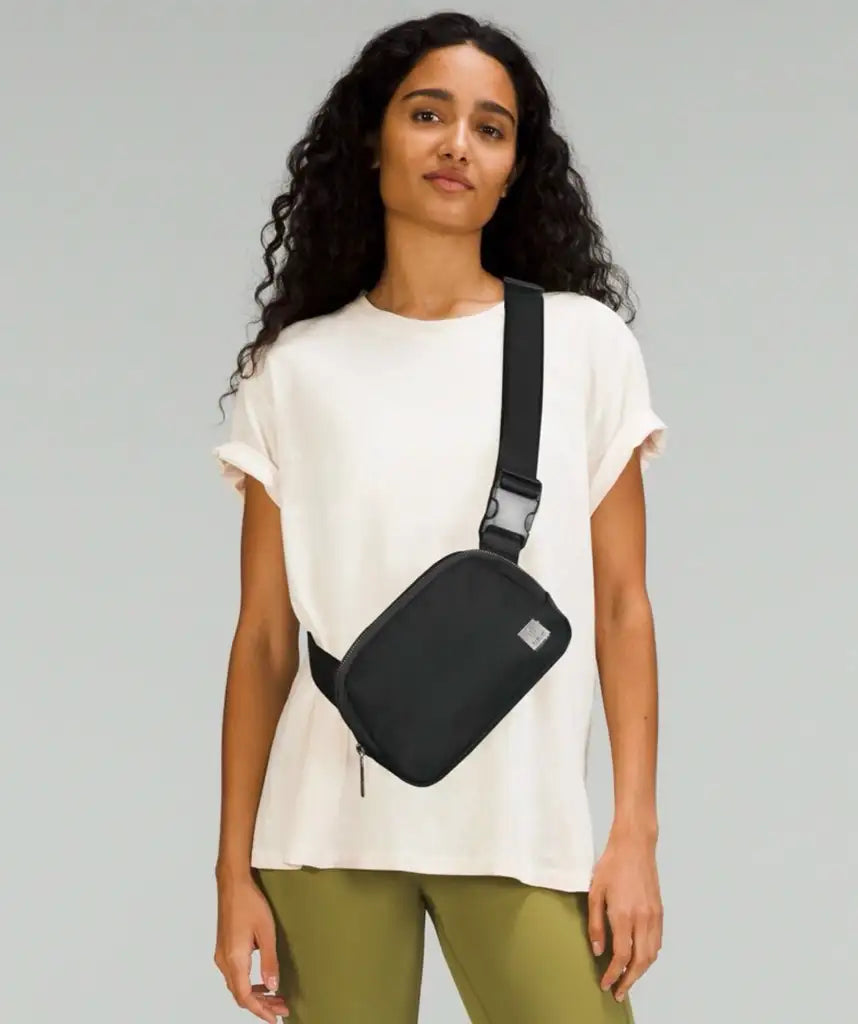 WiWU Lulu Crossbody PU Leather Bag Black