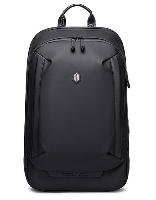 Arctic Hunter B00443