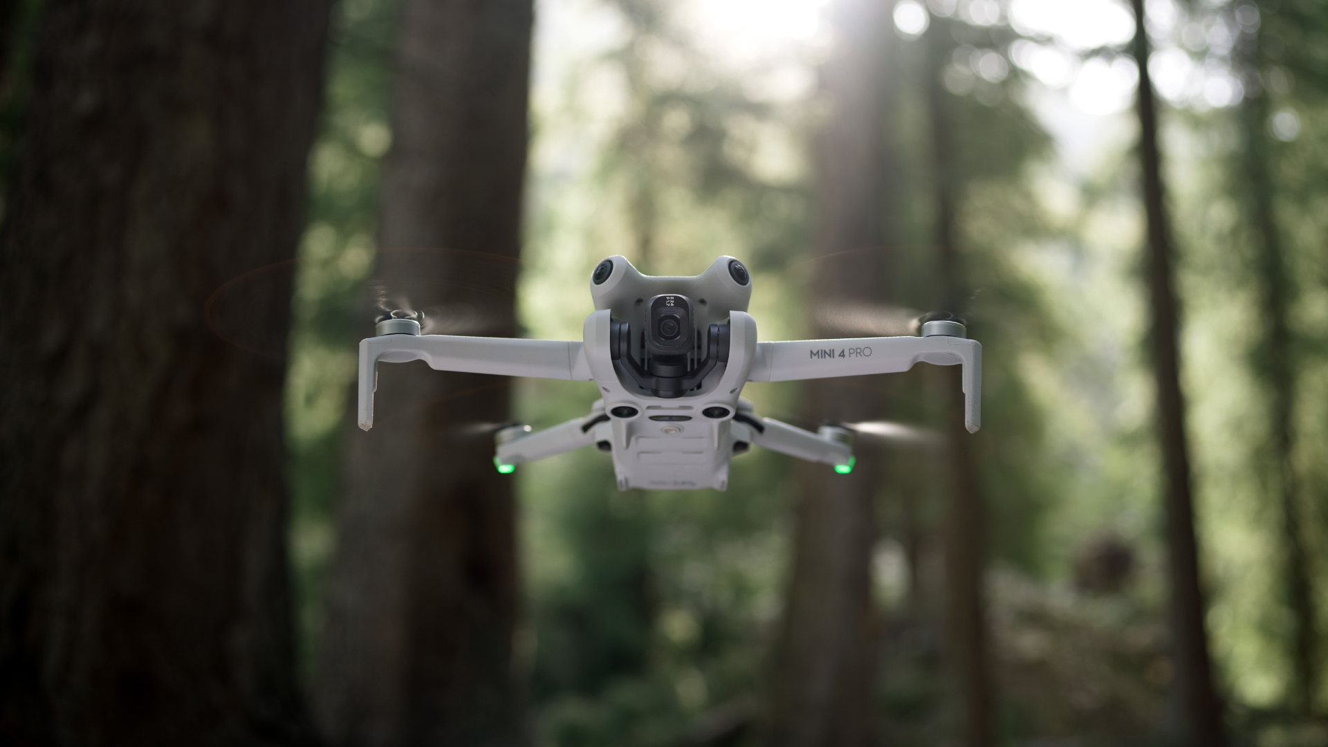 Drone DJI Mini 4 Pro Combo Plus