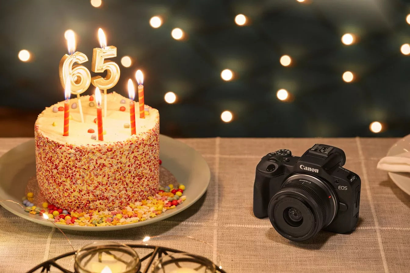 Canon EOS R100 (2024)