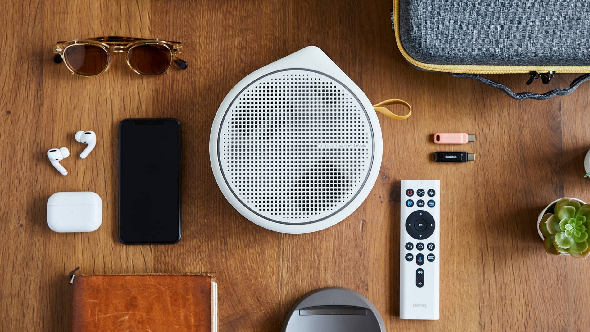BENQ PROJECTOR - GV30