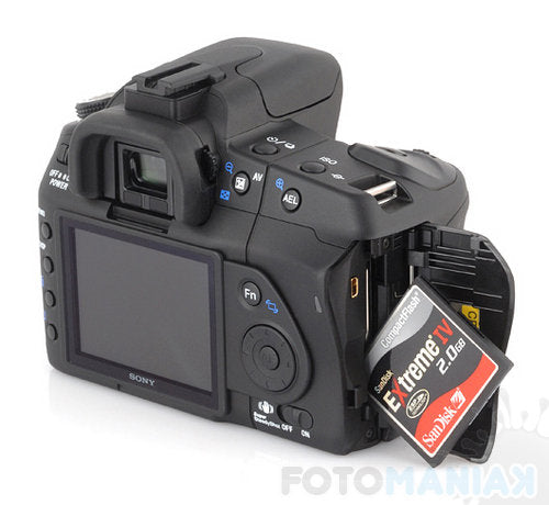 Sony Alpha A200K (Seminovo, totalmente funcional)