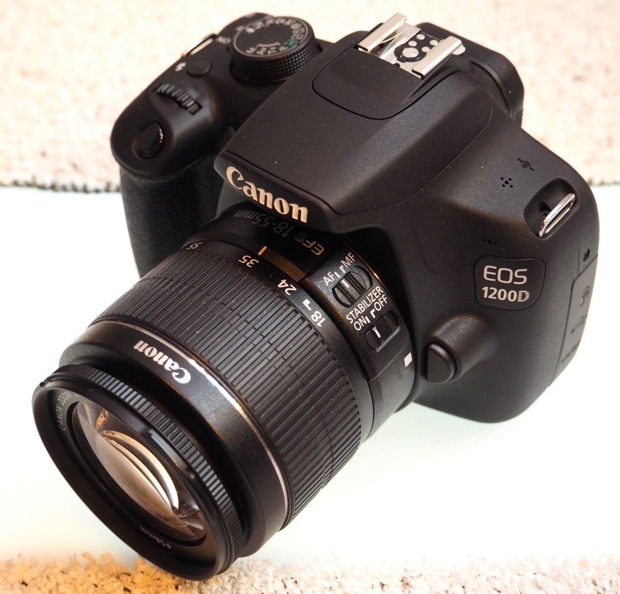 Canon EOS 1200D
